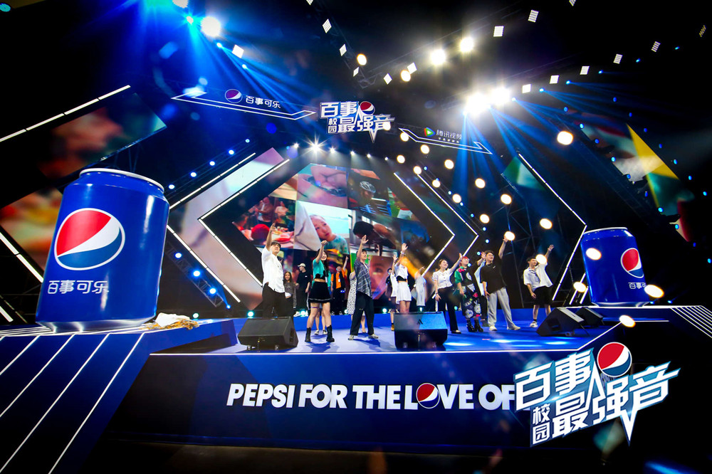 　　(往届百事校园最强音赛事图片)