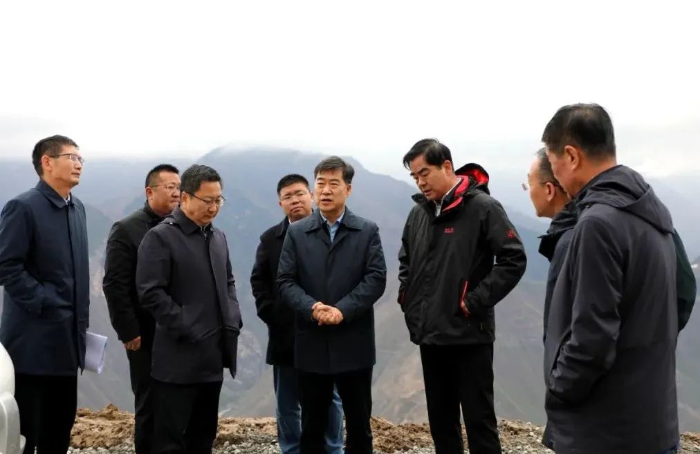 何谋保在合作迭部舟曲调研时强调 坚持以人民为中心的发展思想 让发展