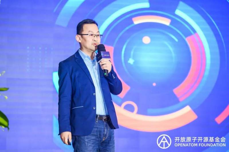 图:润开鸿副总经理于大伍于主论坛发表演讲