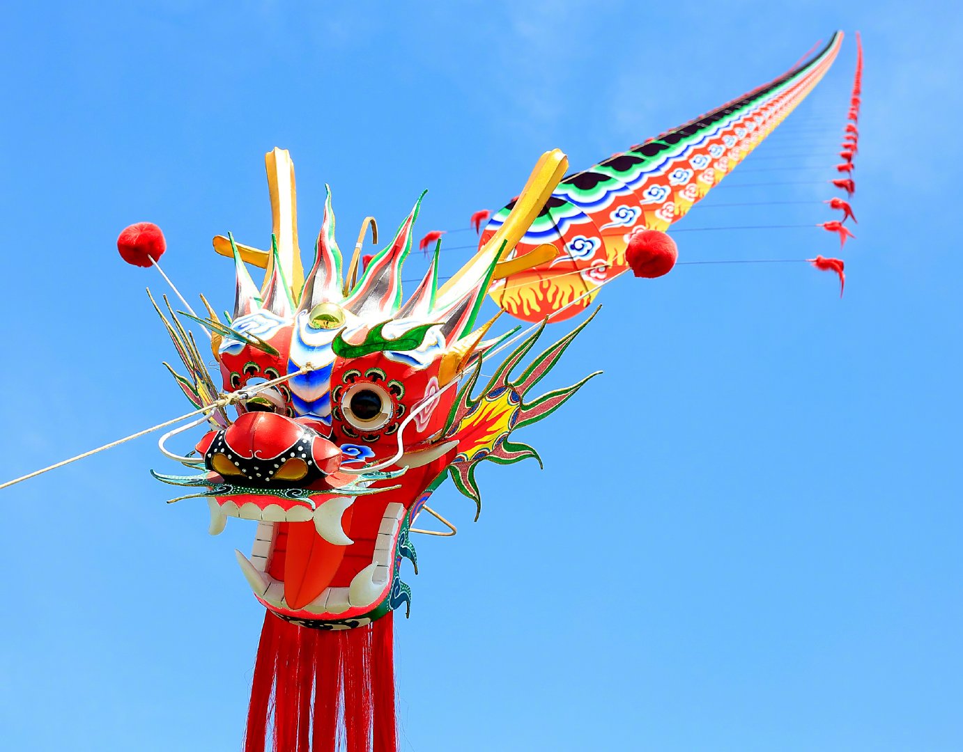 王振中制作的风筝栩栩如生.