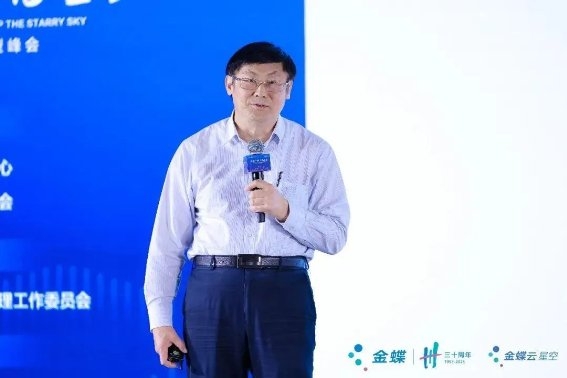 中国中小商业企业协会专精特新工作委员会主任王建翔