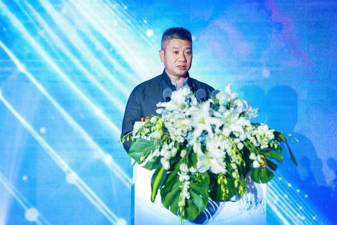 夜郎古酒业有限公司董事长 余方强