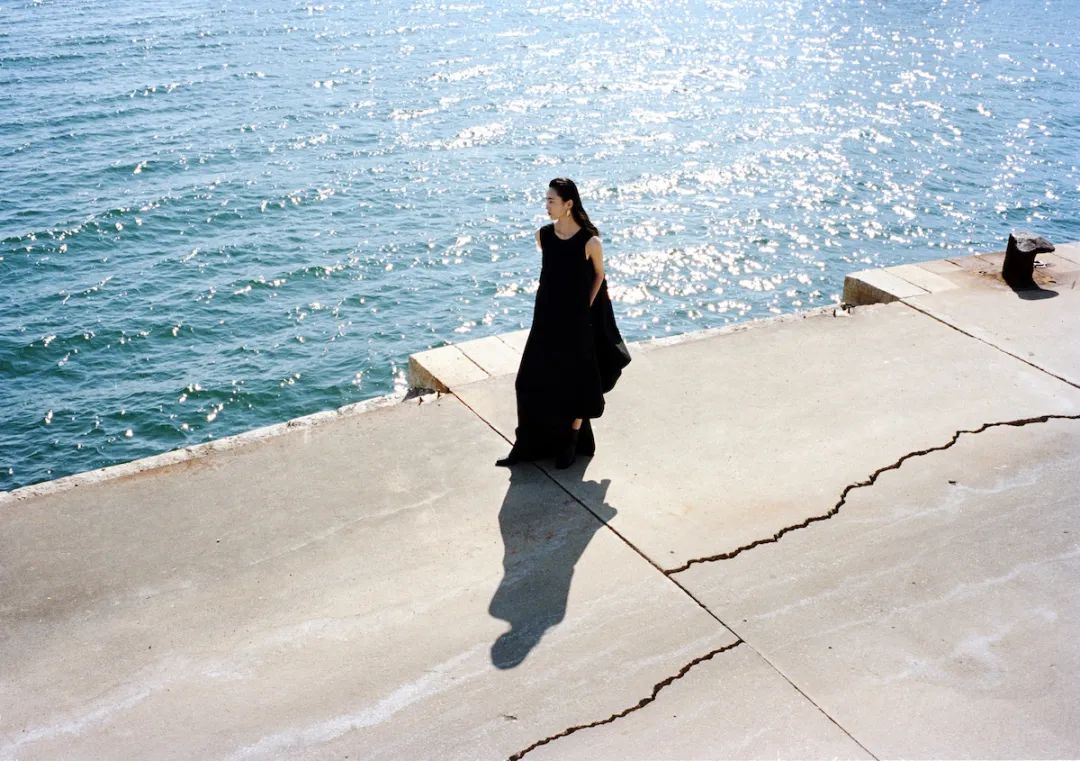 「片刻的旅行」系列广告