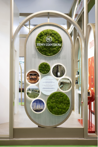 图：人头马君度集团始终珍惜“风土馈赠”，实践行动探索可持续发展