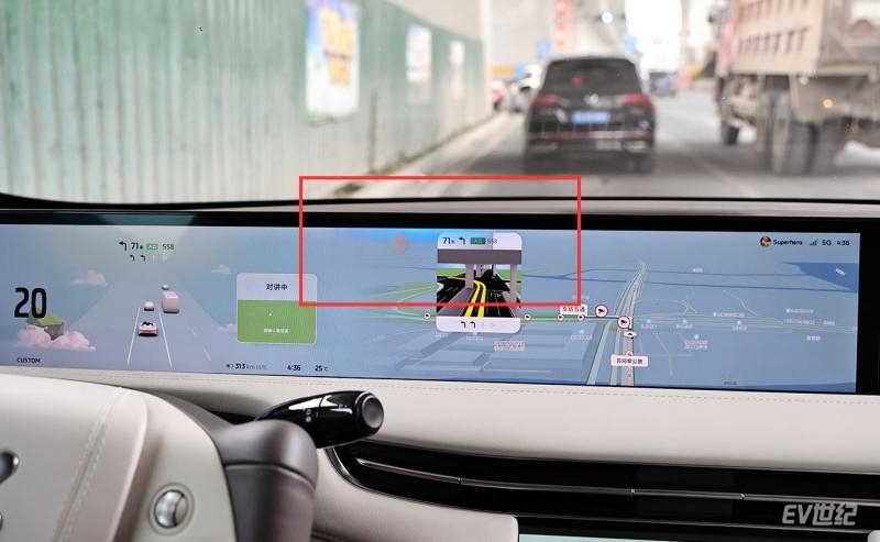 动作平缓/加速顺滑/用着放心 智己高速高架桥NOA体验