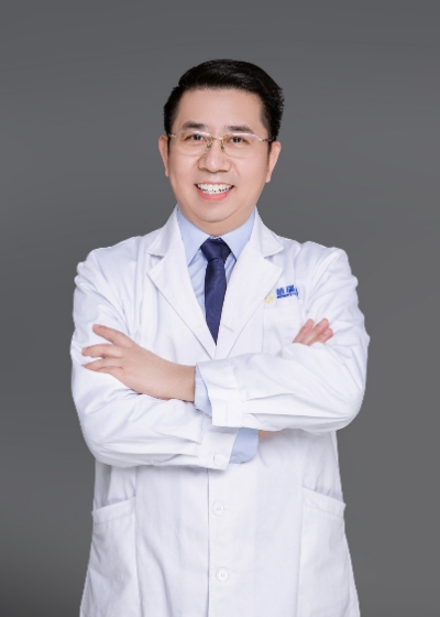 合肥普瑞眼科医院业务院长 刘红山