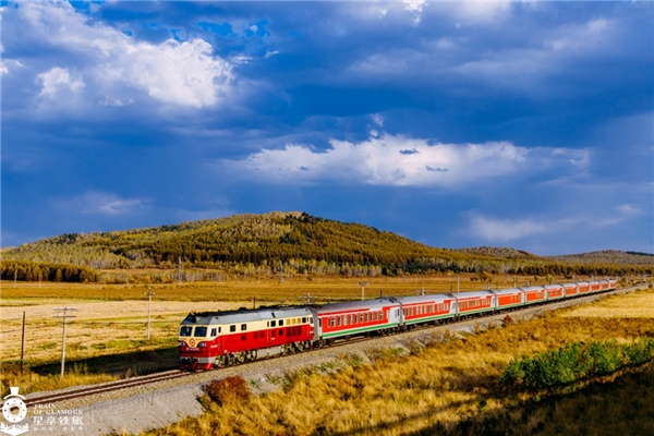 星享铁旅呼伦贝尔号沿途美景