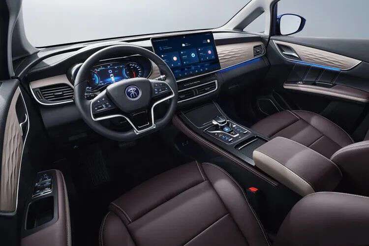 （比亚迪宋max）