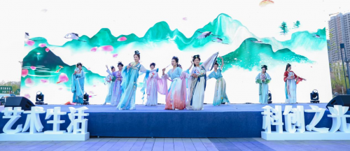 （来源：看头条网）