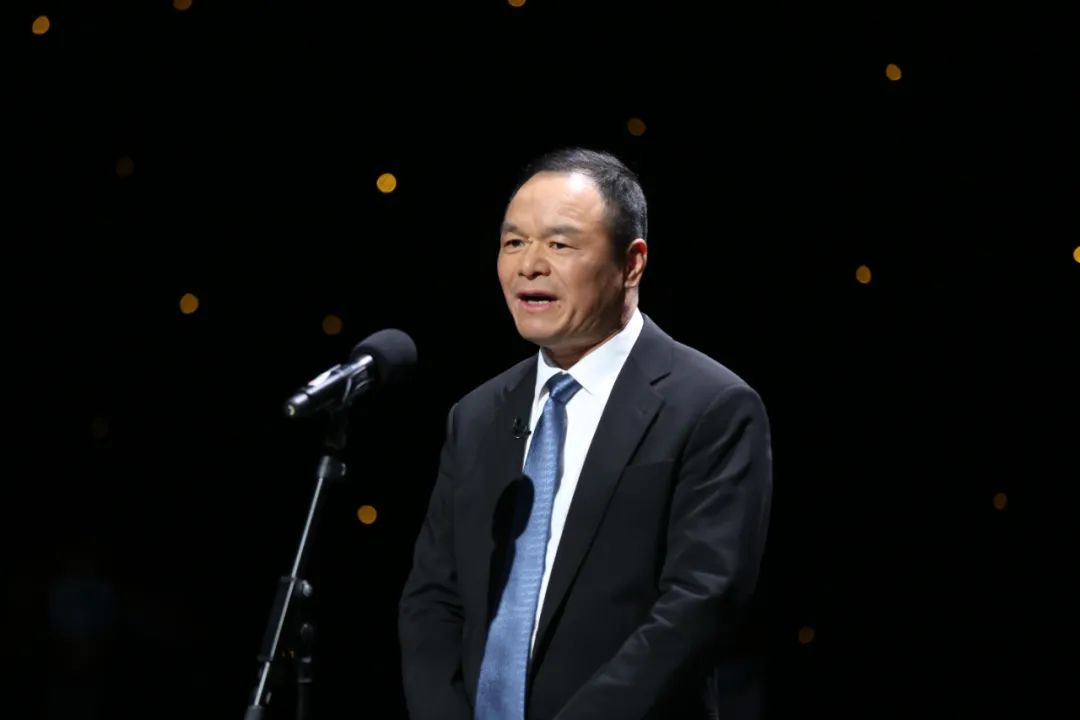 (盛虹控股集团董事长&nbsp;缪汉根)