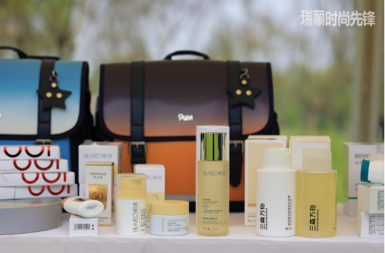 图说-华熙生物部分参展产品