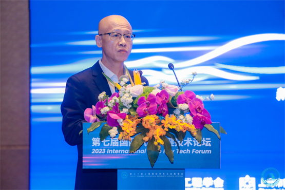 比亚迪汽车工业有限公司汽车工程研究院副院长兼产品总监，艾凤杰