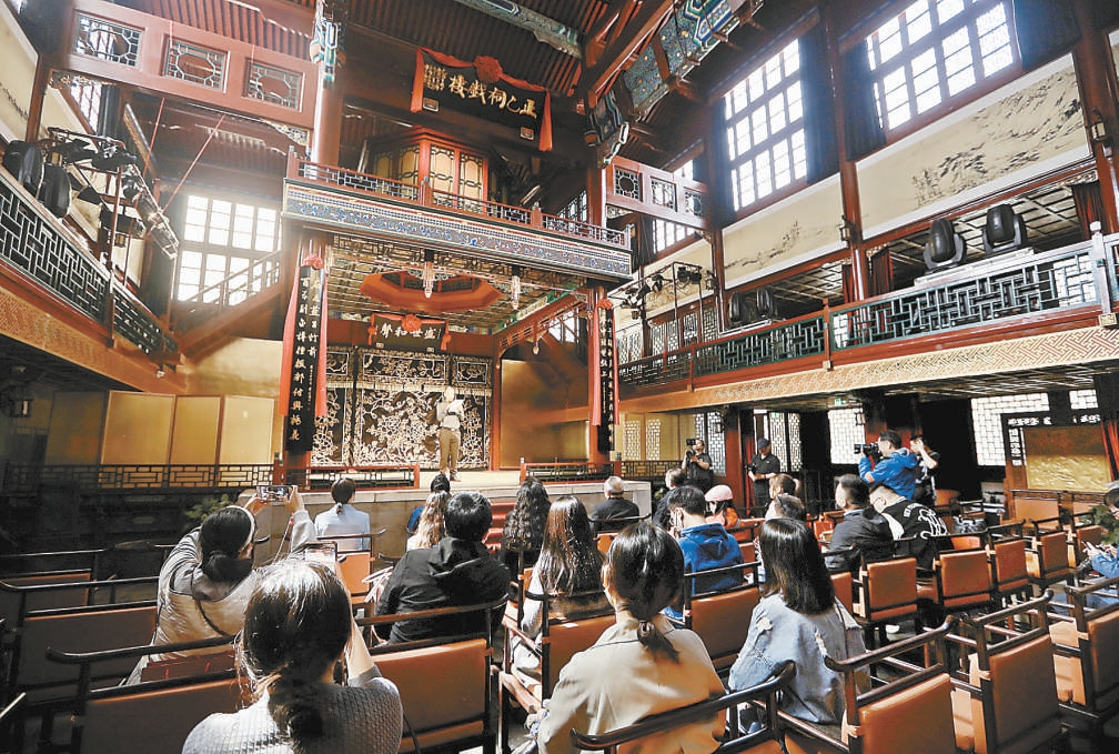 昨天,正乙祠正式面向社会公众开放,并发布"重张一周年演出月"演出单.