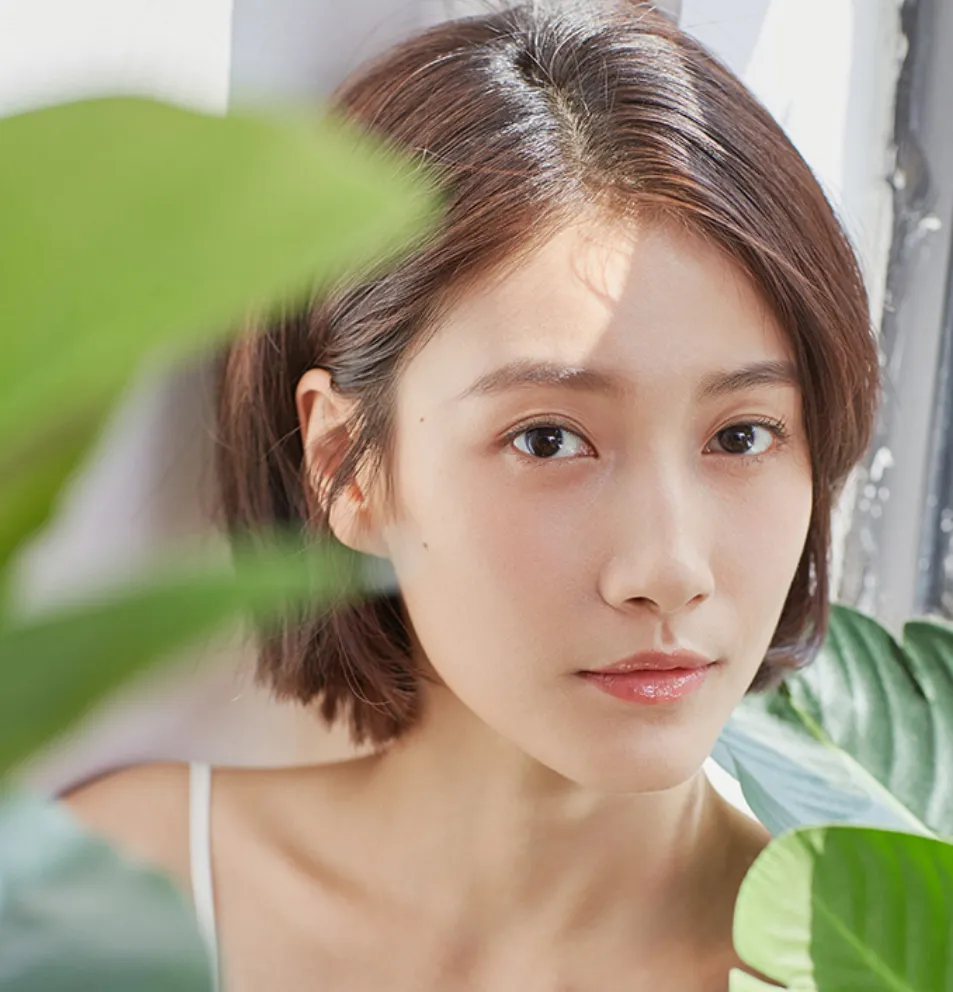 这几部热播剧都有她,冯小刚曾说"她是被低估的"|啜妮_新浪财经_新浪网