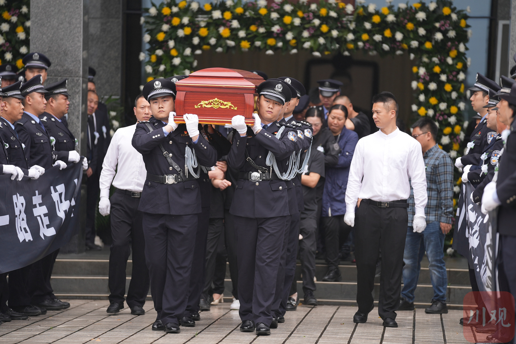 民警蒋久华同志遗体告别仪式现场