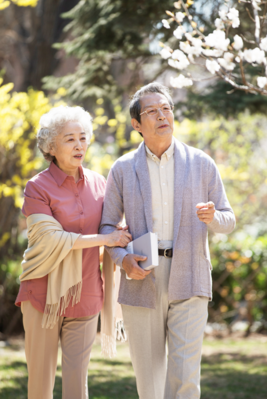 给老年人一部代步车，而不是一辆轮椅