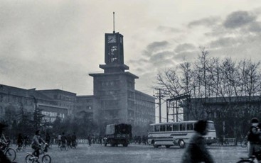 20世纪80年代的钟楼 图片来源：夏宏君/摄