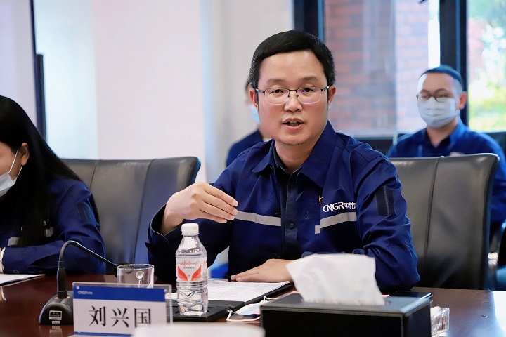我和贵州有故事|刘兴国:千亿产业呼唤“锂”想人才|贵州省_新浪财经_新浪网