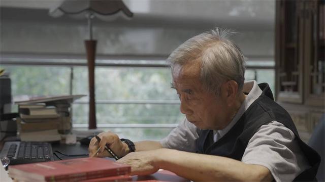 我为书狂丨“巴蜀译翁”谈归山:出完这套书,我就要慢慢退了_手机新浪网