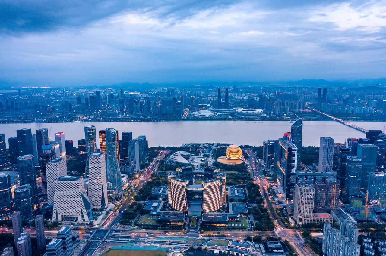 浙江首次跻身"两万 " 图源:图虫创意