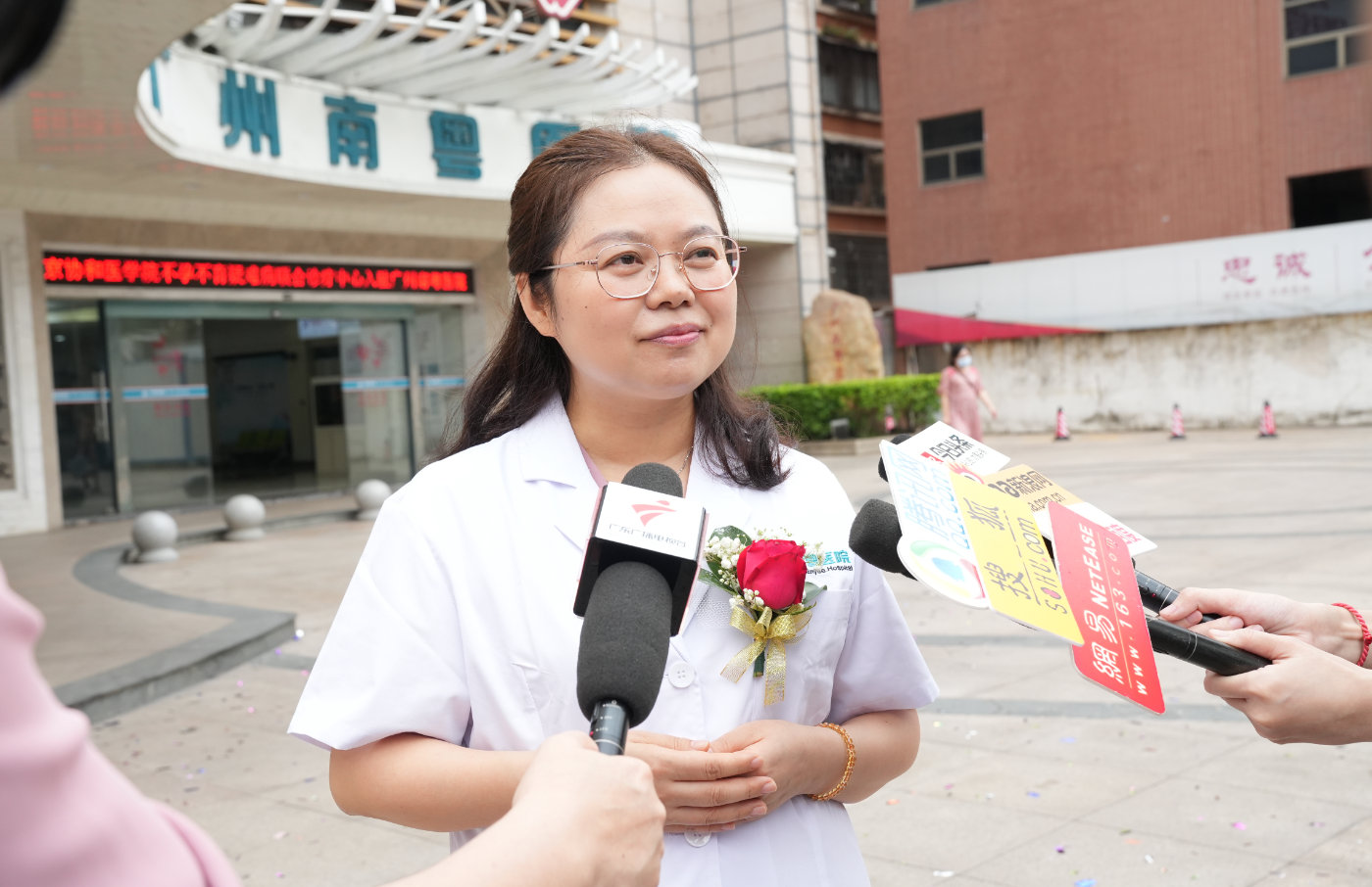 （来源：看头条网）