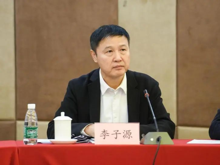 中国工业大奖办公室主任李子源介绍第八届中国工业大奖工作实施计划