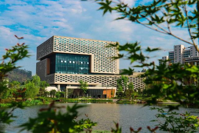 可容纳学生9000多人 成都工业学院宜宾校区二期正式建成投用|成都工业
