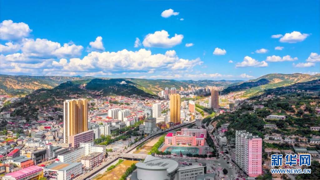 山西乡宁小葡萄擦亮大名片