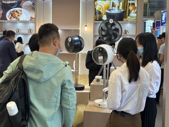 （来源：看头条网）