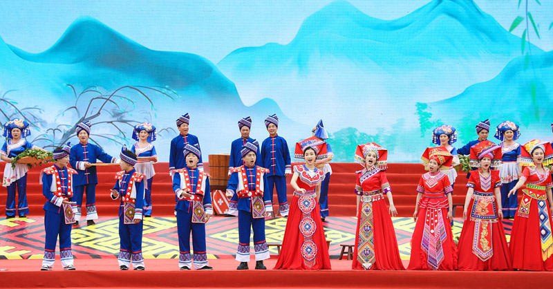 人民网关注丨不负春光踏歌行 "三月三"唱响壮美广西奋进曲