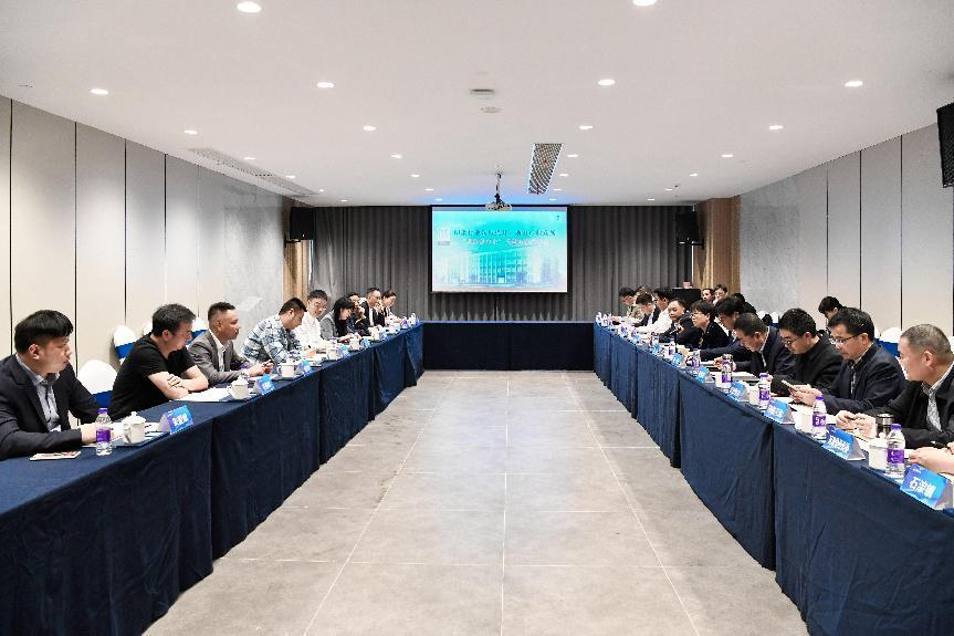 南浔石淙开展"印染行业转型提升,助力产业发展"为主题的协商议事活动