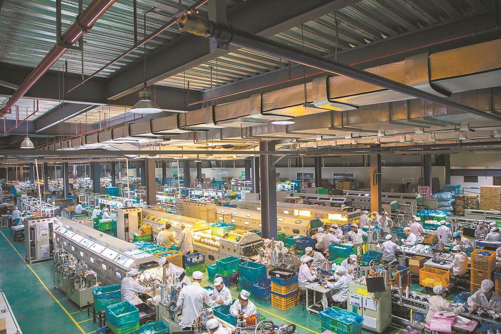 立达信生产车间 (资料图片)