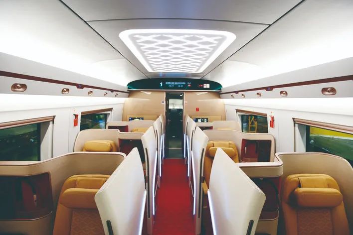 动车组内部实景.