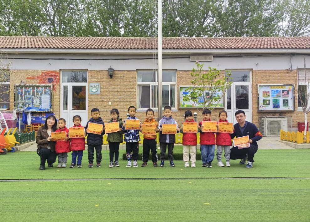 （来源：看头条网）