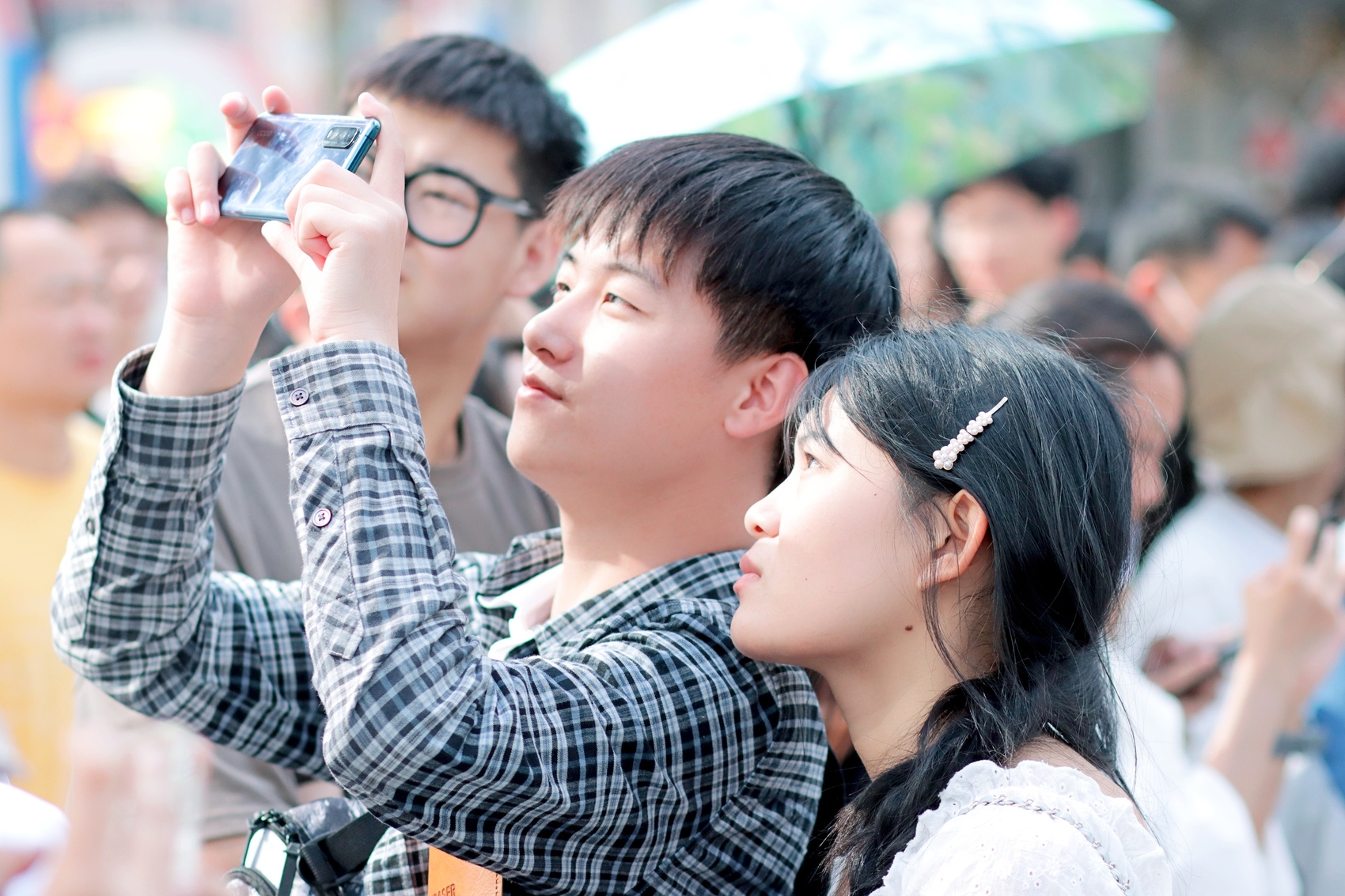 声声不息迎大运 400组街头艺人、40个音乐新场景绽放成都街头丨“五一”安逸游四川|成都市_新浪财经_新浪网