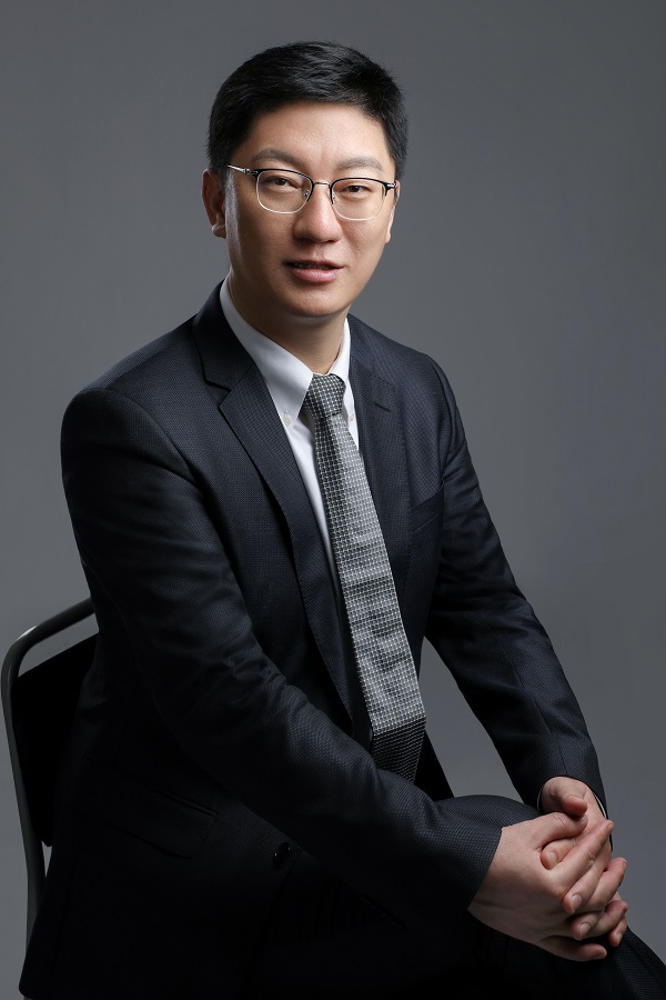 新华三集团副总裁、金融事业部总经理 王旭东