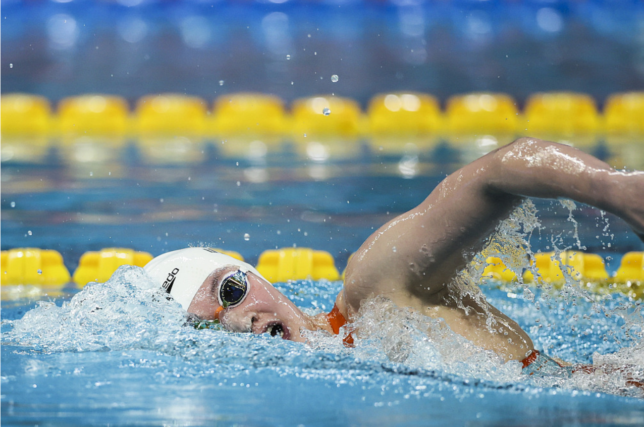 全国游泳冠军赛:潘展乐打破亚洲纪录夺男子100米自由泳冠军|全国游泳