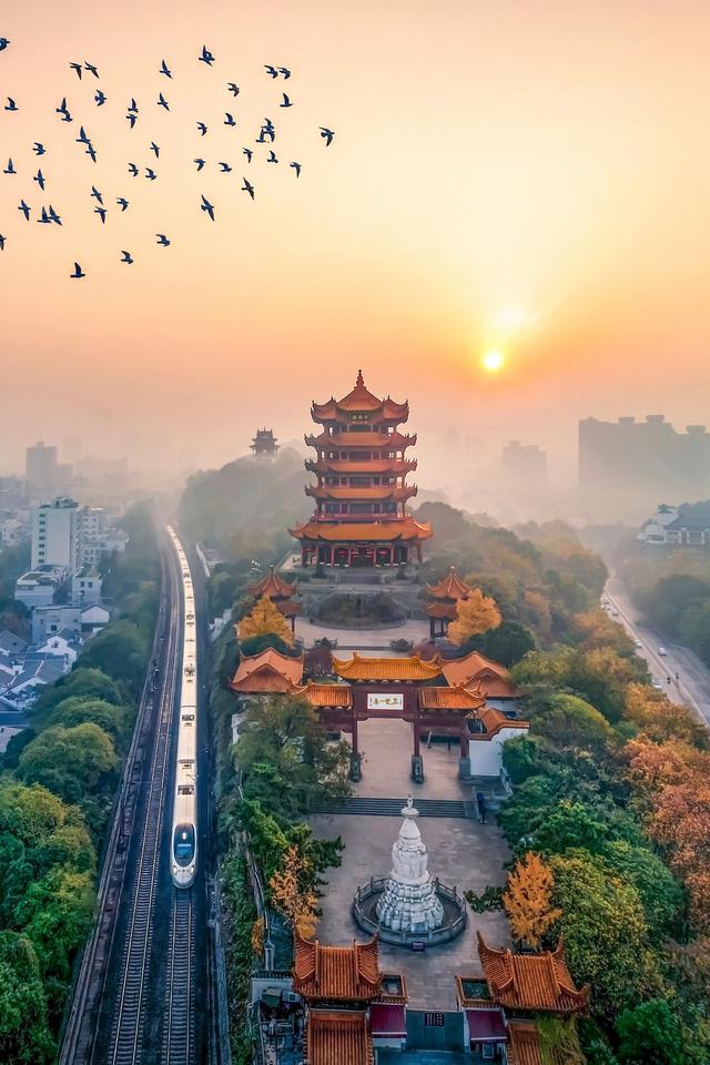 俯瞰黄鹤楼.图/黄鹤楼景区微博