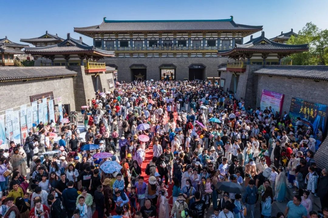 体验营销怎么聚人这个“五一”襄阳有多火？170万+、延长服务时间、限流预警....._https://www.jmylbn.com_新闻资讯_第4张