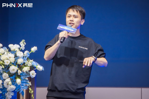 图/江苏暖为家总经理陈礼分享《行业内卷如何破局》