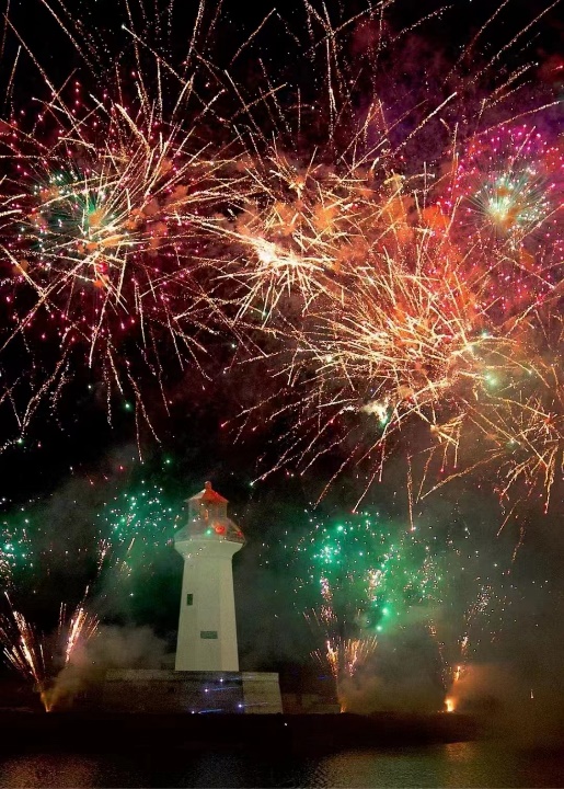 主打"夜游"模式 秦皇岛这个景区"五一"假期走红