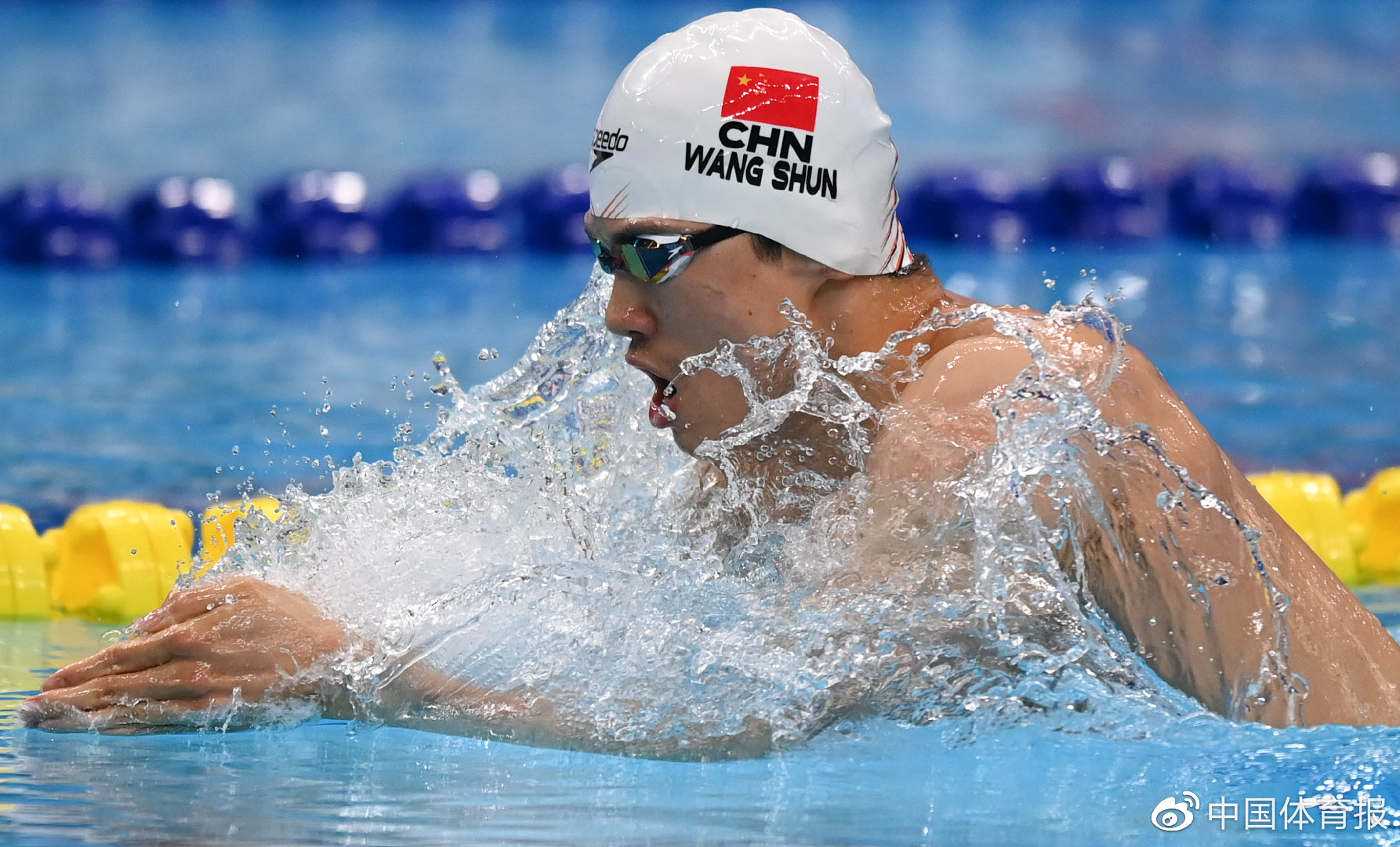 全国游泳冠军赛汪顺摘得第三金