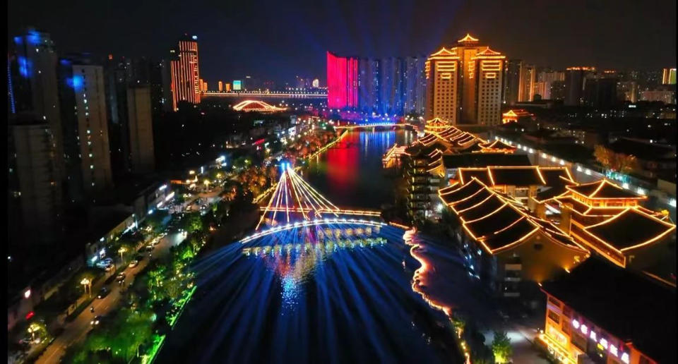 水韵琅琊点亮临沂夜经济,增加城市"烟火气".