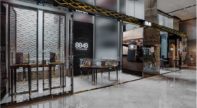 图/8848钛金手机门店
