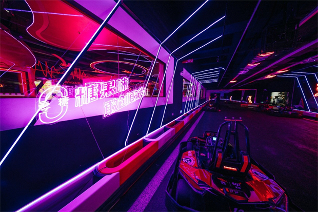 "红牛敢创站"燃动上海 天丝集团持续为红牛品牌注入新活力|红牛_新浪