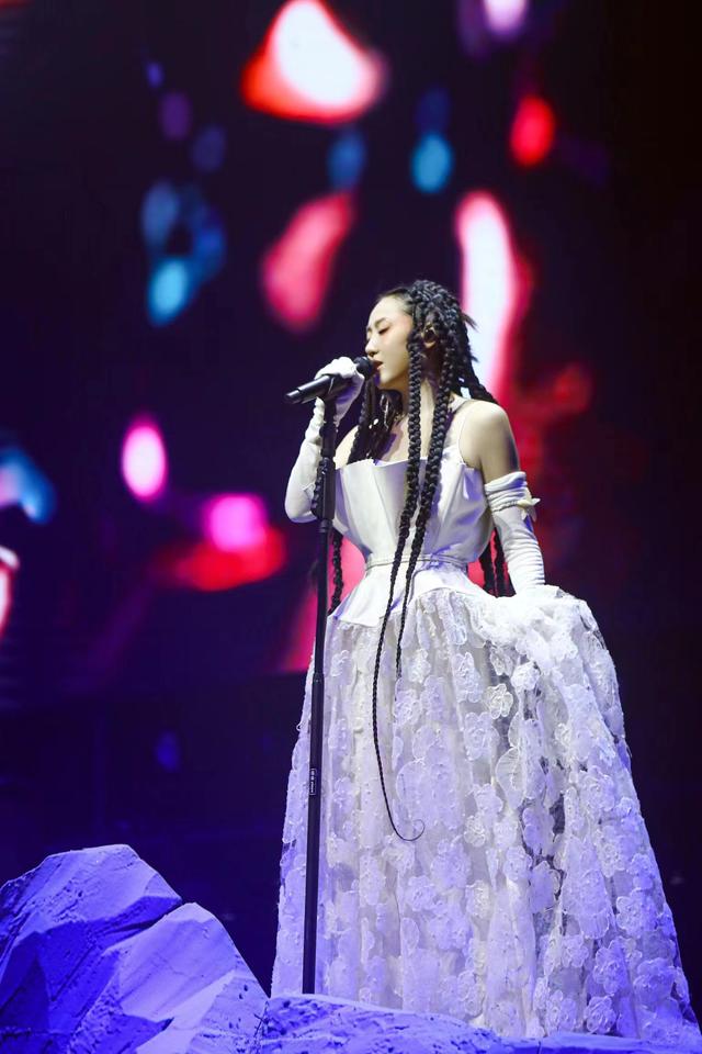 陈粒表示,在唱歌的时候是放松的. 受访者供图