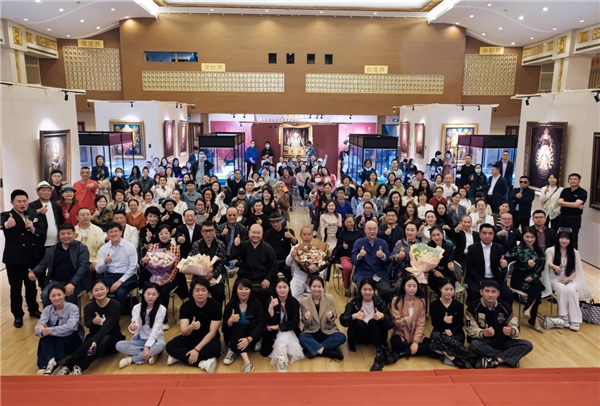 （来源：看头条网）