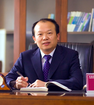 何建新任成都信息工程大学党委副书记,校长