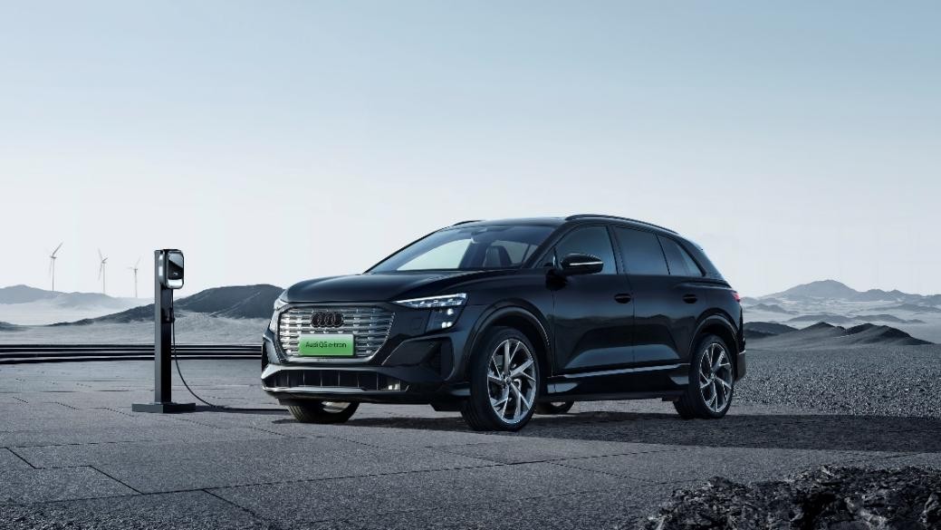 要说2023款上汽奥迪Q5 e-tron还有什么突出优势，那么其高级又实用的设计，便值得拎出来一说。