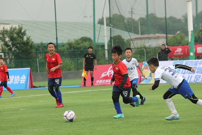 联赛激烈进行中